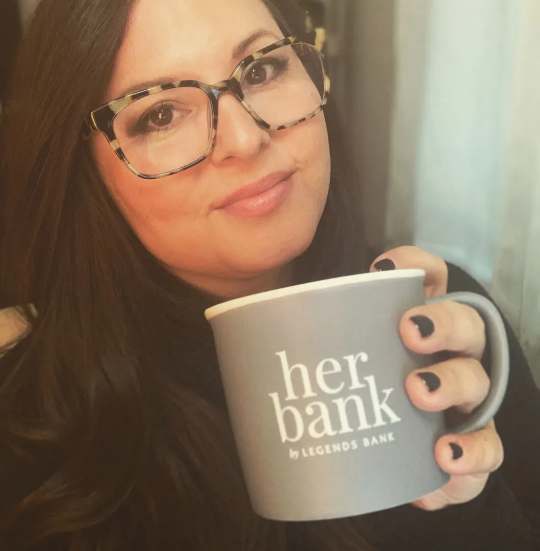 Her-Bank-Britney-Campbell-Tennessee-Highlighter